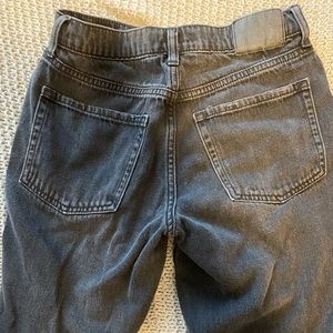 aeropostale black straight leg jeans! size 4